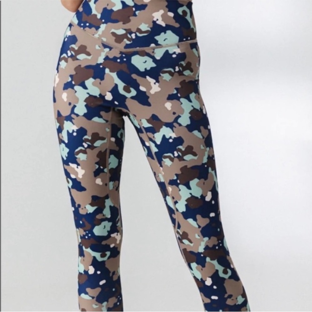 Balance Athletica Ocean Breeze Leggings